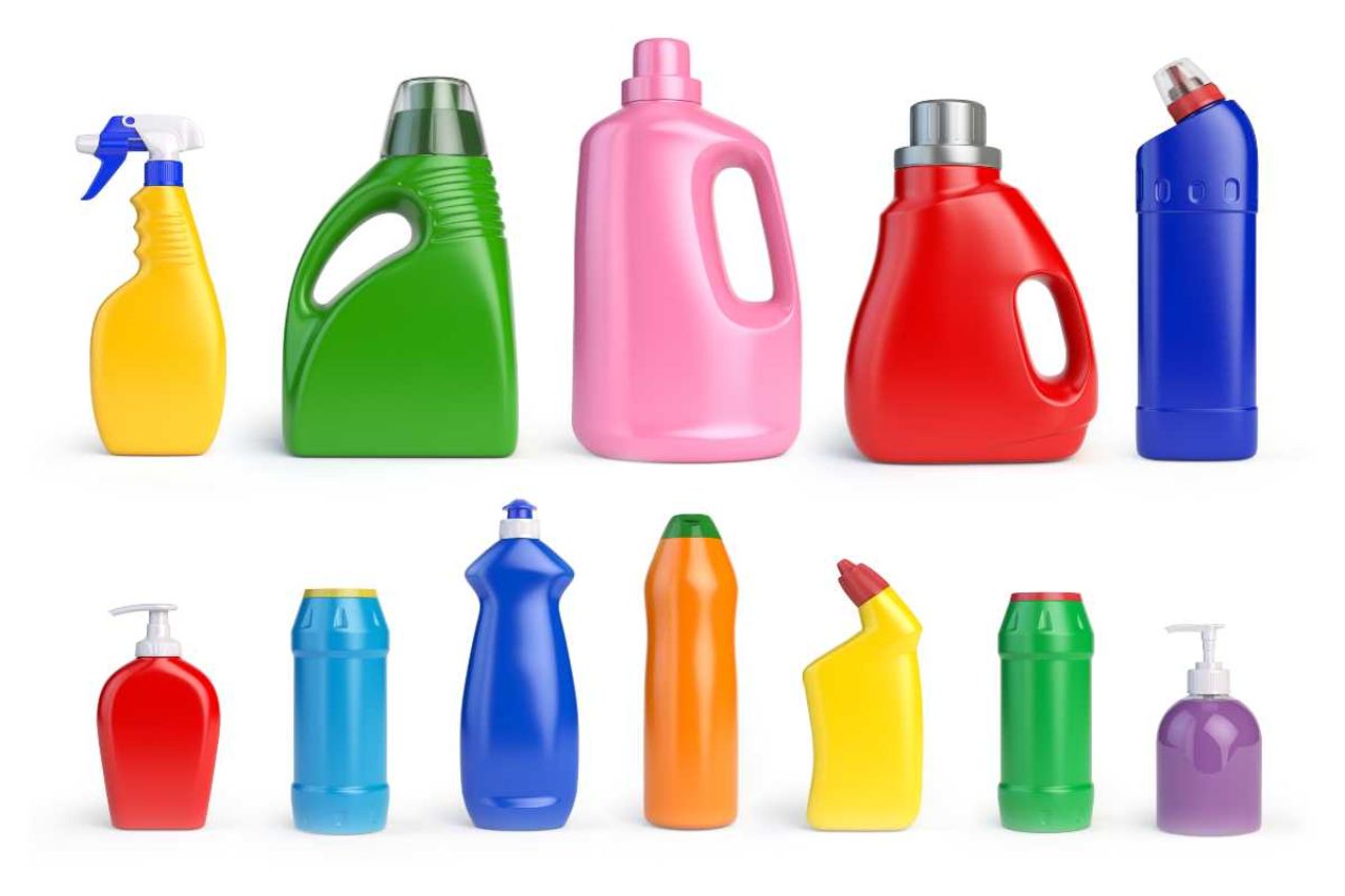 Detersivi fatti in casa: prepariamo lo sgrassatore e l'anticalcare home made, risultati efficaci a costo 0!