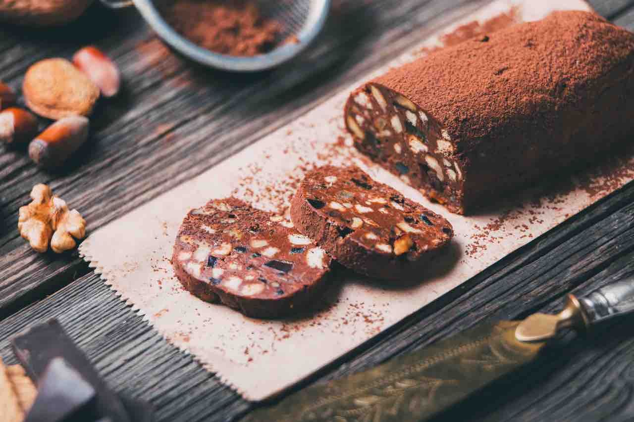 Salame di Cioccolato, ma non il classico: aggiungi questo ingrediente, sarà golosissimo!