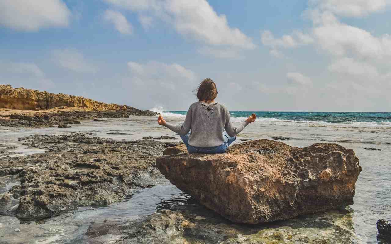meditazione benefici contro lo stress