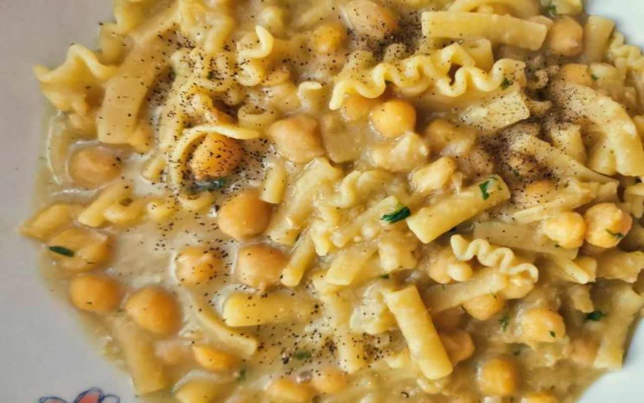 Pasta e ceci alla napoletana: la ricetta della tradizione!