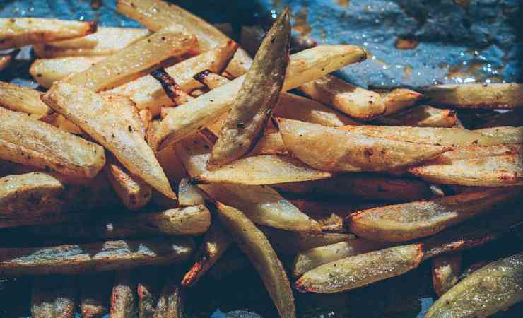 patate si attaccano teglia