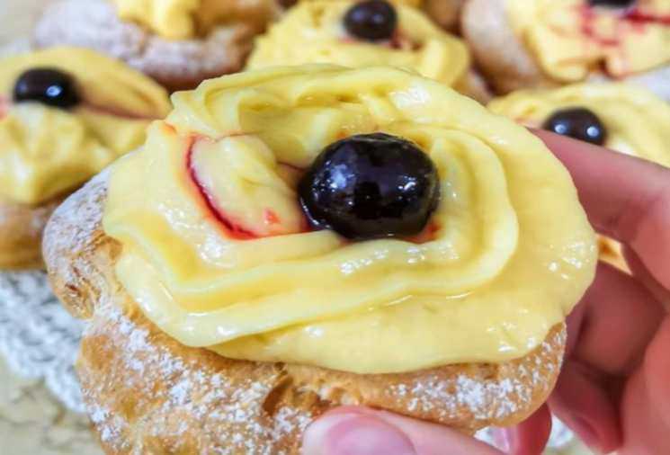 Zeppole: frittura leggera e senza unto