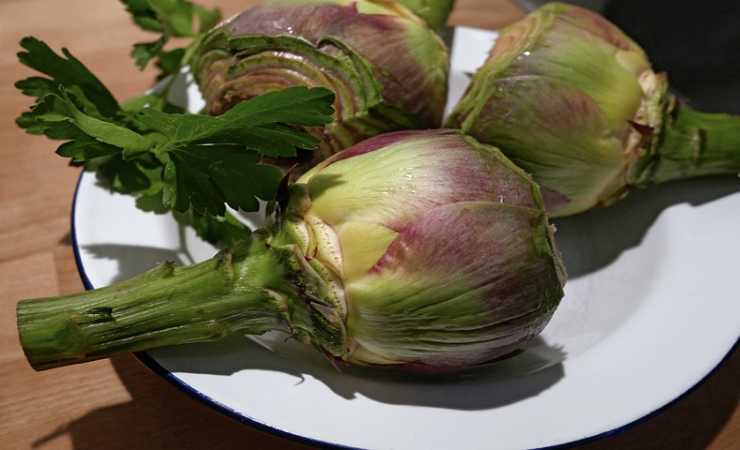 cena carciofi patate