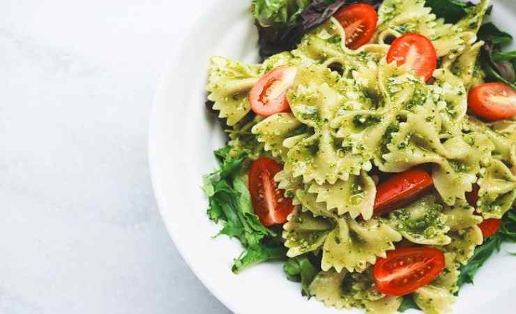 farfalle insalata