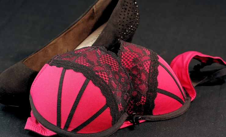 reggiseno riciclo