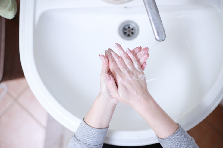 lavare le mani 