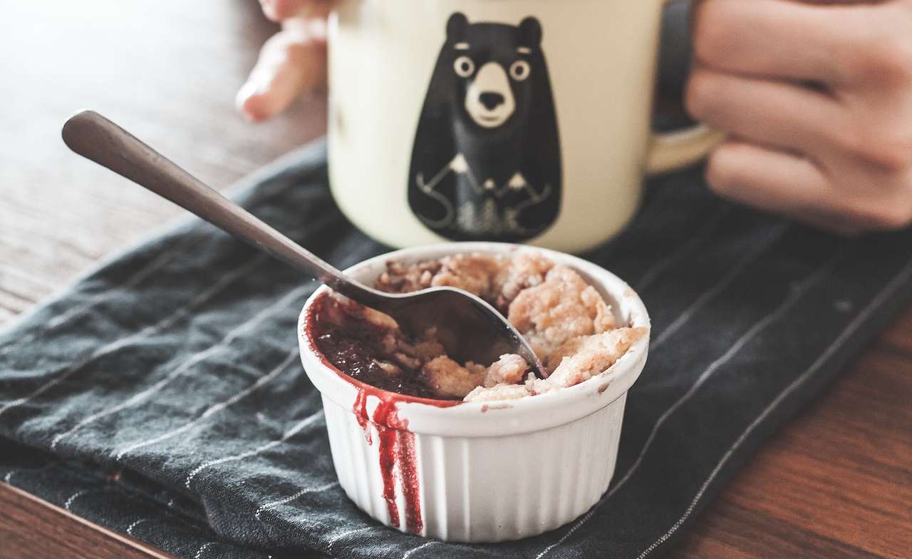 mug sacher torta