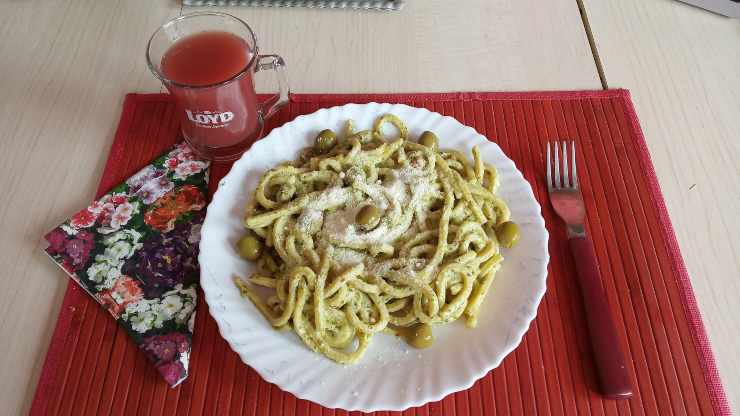 pasta con pesto