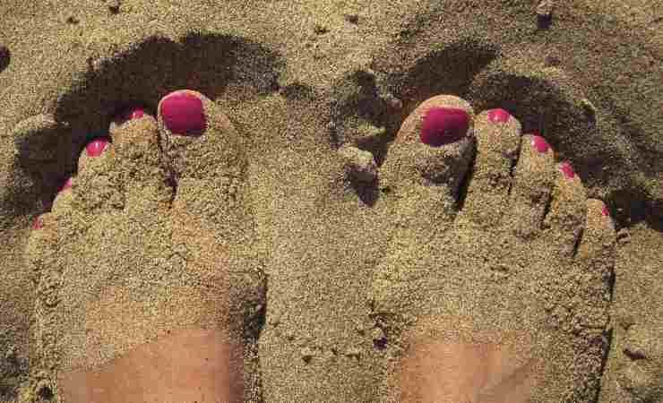 piedi sabbia