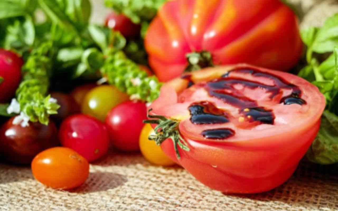 contorno pomodoro