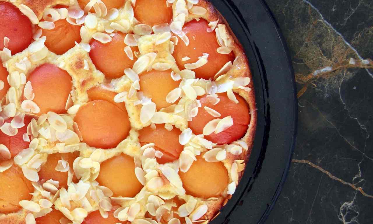 torta albicocche