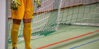 completino calcetto sporco