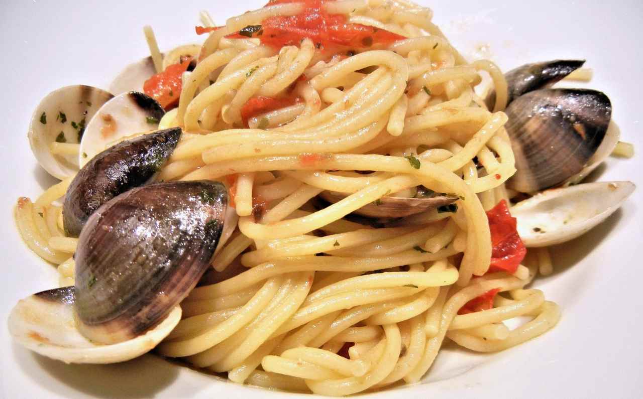 spaghetti vongole spicy