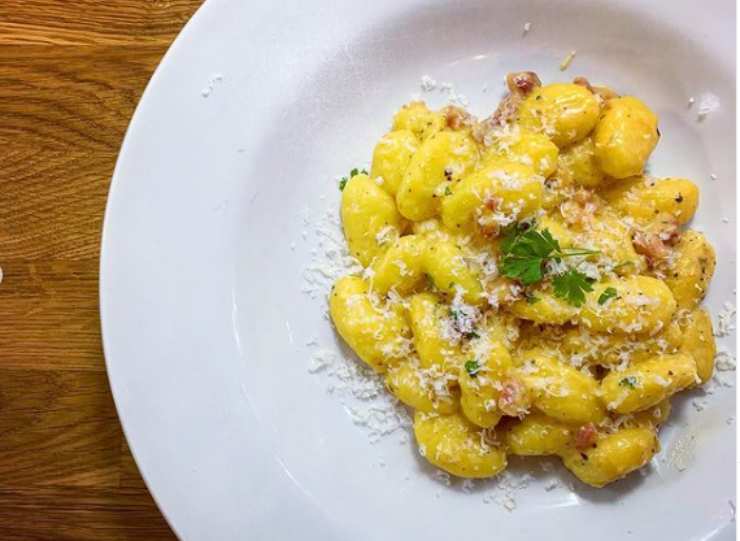 gnocchi carbonara