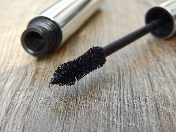 applicare mascara