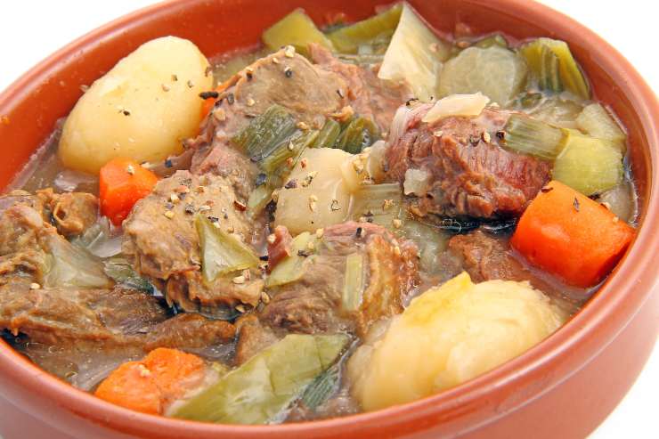 carne in brodo