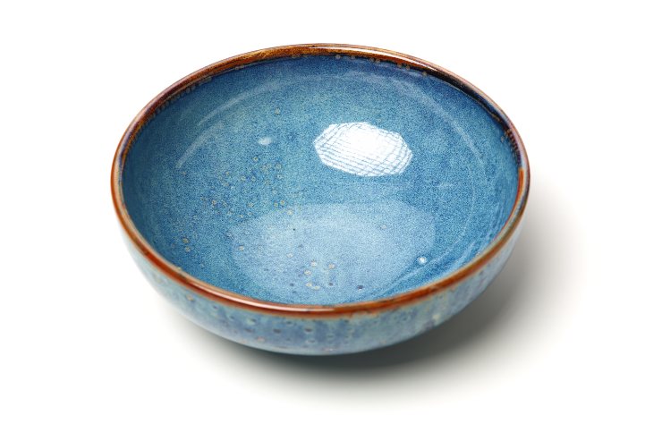 sbiancare piatti di ceramica