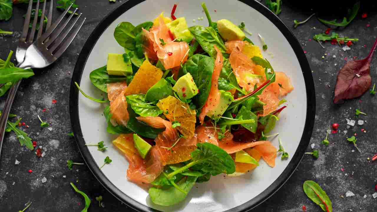 insalata di salmone