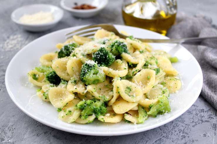 orecchiette broccoli