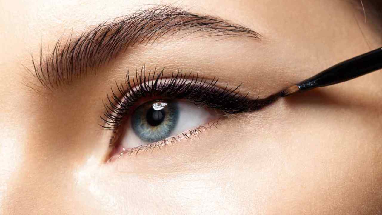 trucco occhi palpebre