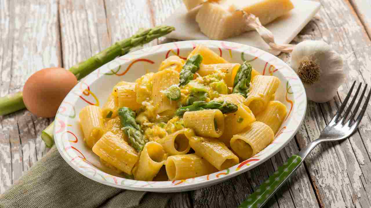 pasta agli asparagi