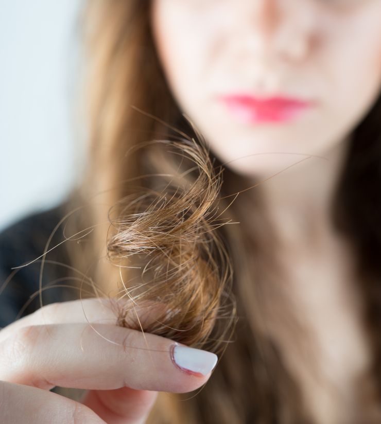 capelli con doppie punte