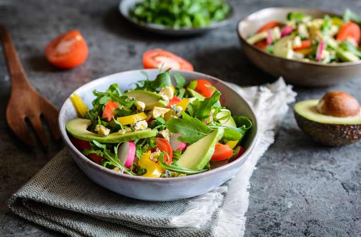 insalata con avocado e patate