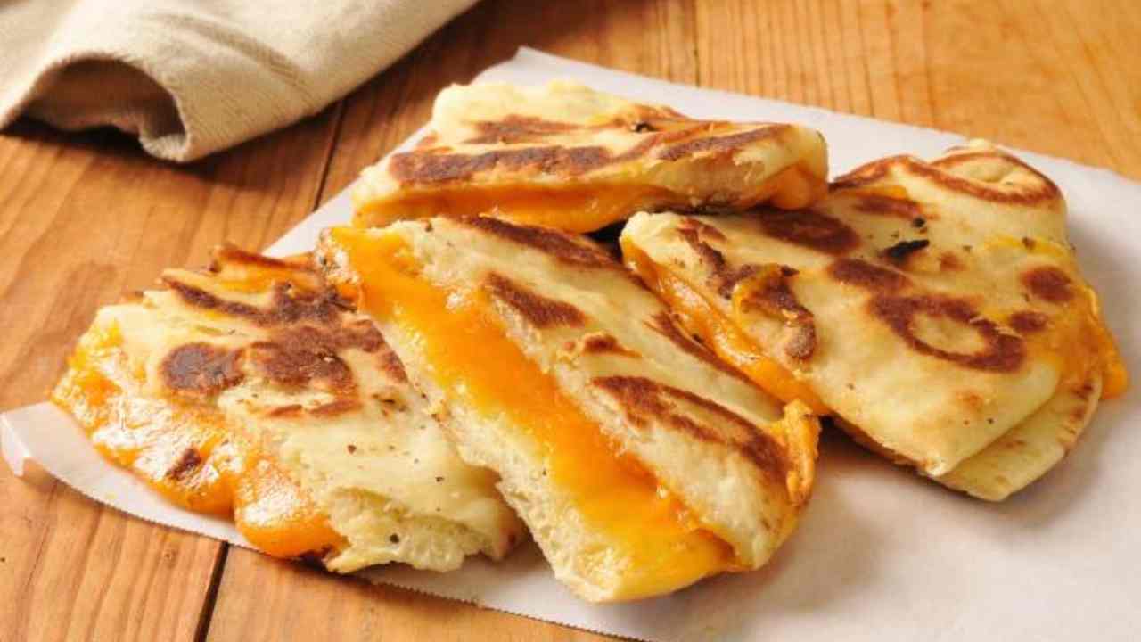 ricetta pane al formaggio