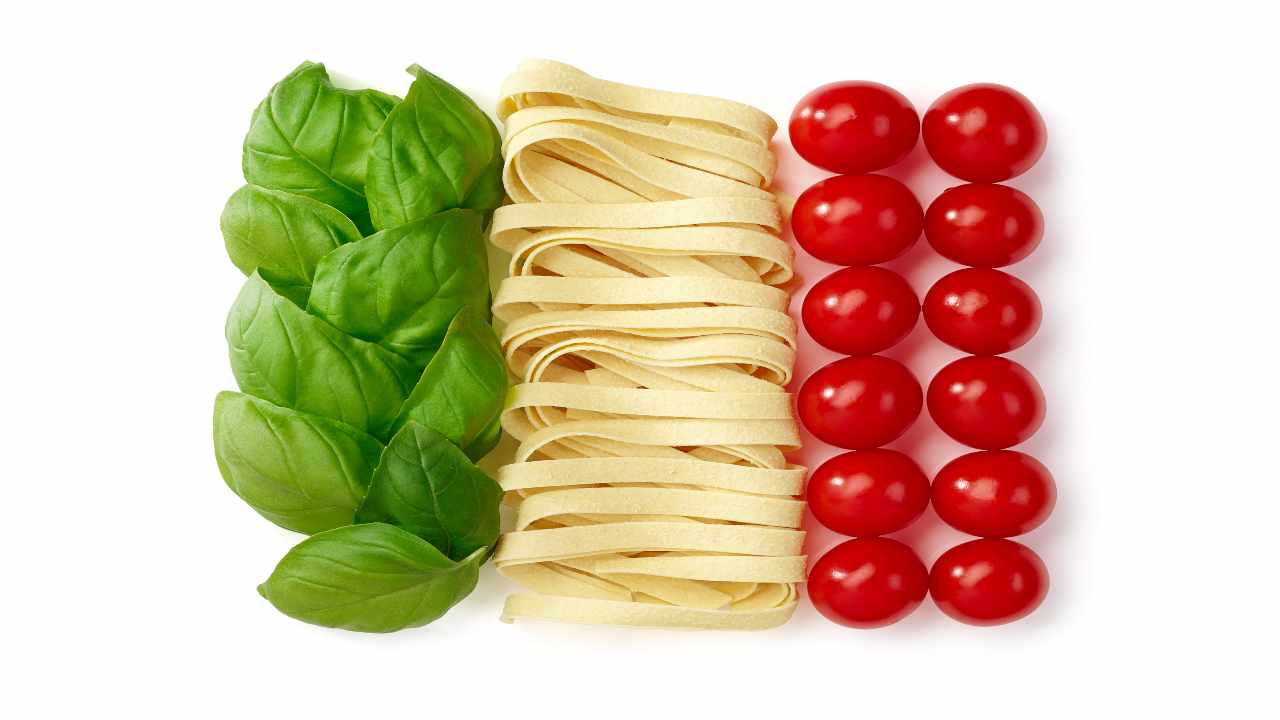 pasta tricolore