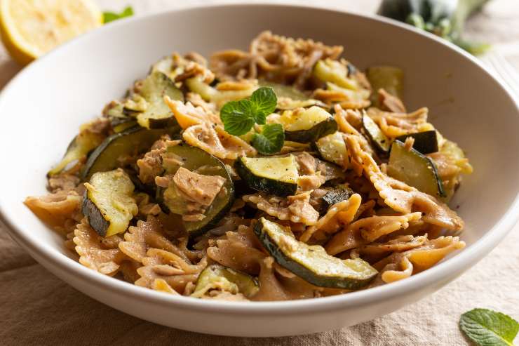 pasta zucchine e tonno