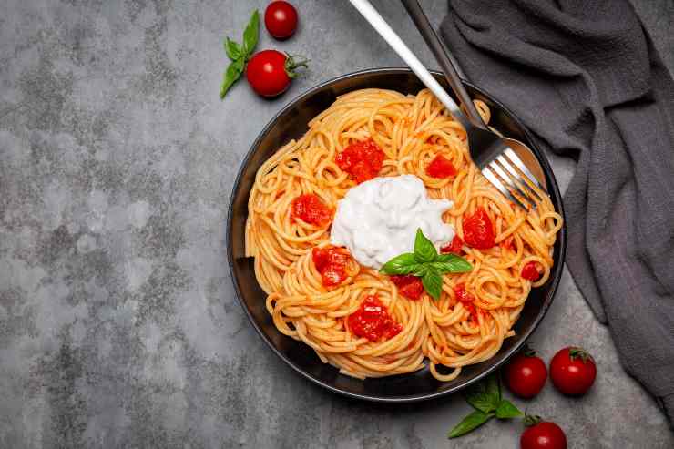 spaghetti pomodoro fresco