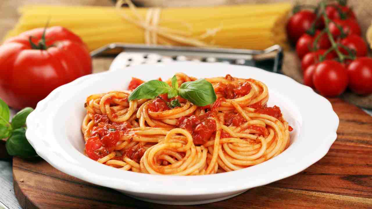 spaghetti pomodoro fresco