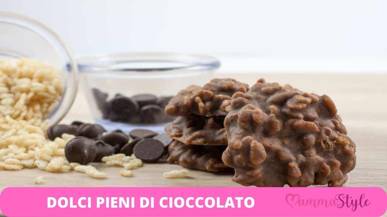 dolcetti pieni di cioccolato