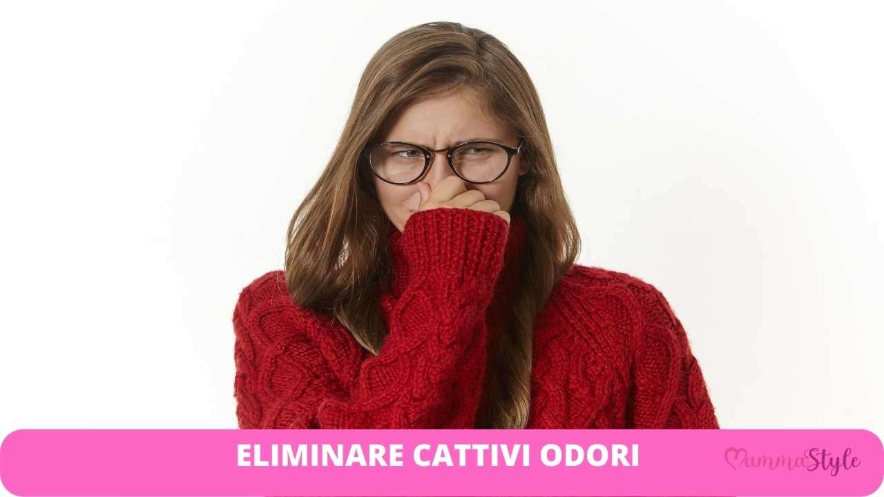 cattivi odori dal bagno