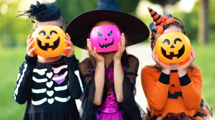 Bambini travestiti per Halloween