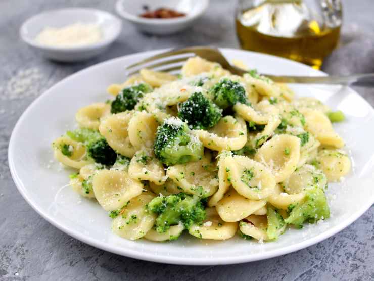 orecchiette broccoli