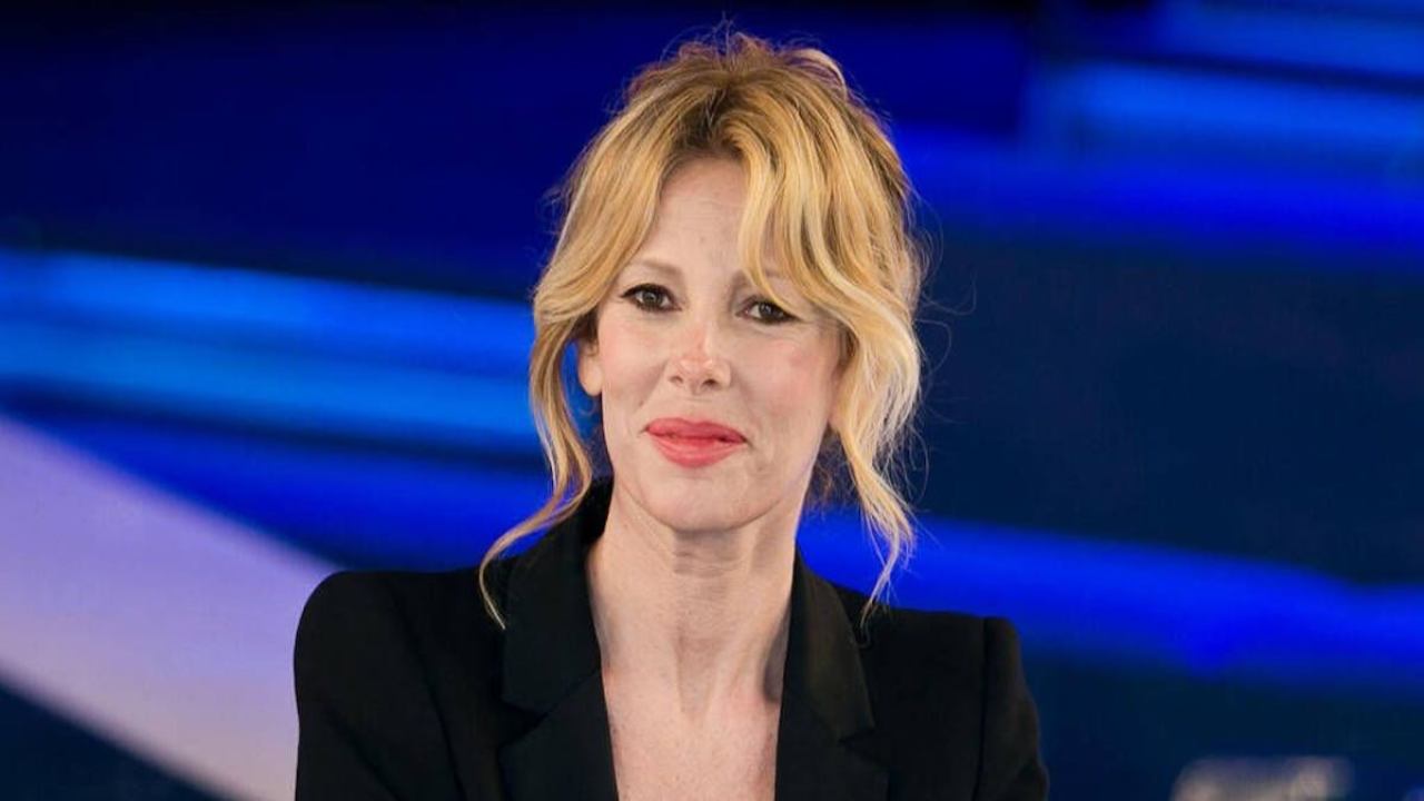 Laurea del figlio Tommaso: ecco l’outfit scelto da Alessia Marcuzzi