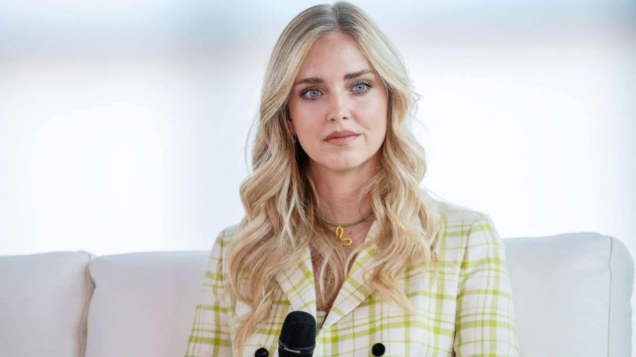 Chiara Ferragni 4 dose vaccino cerotto 