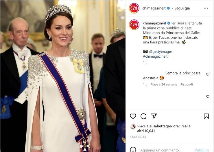 Cena a Buckingham Palace: Kate ruba la scena a tutti