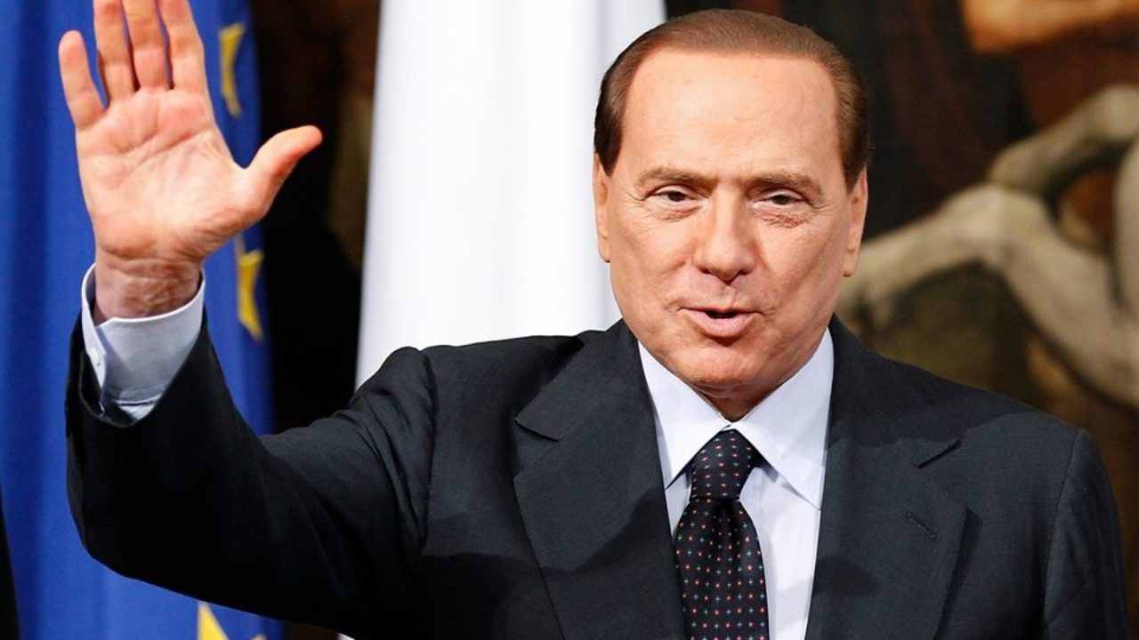 Silvio Berlusconi musical teatro