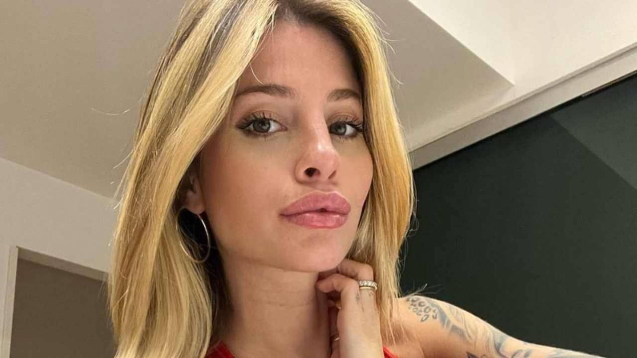 Chiara Nasti, addobbi di Natale 'fuori misura': cosa ha montato in una stanza