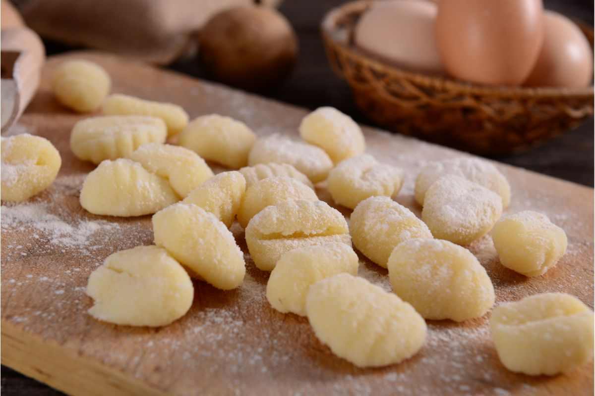 gnocchi come si fanno a Napoli