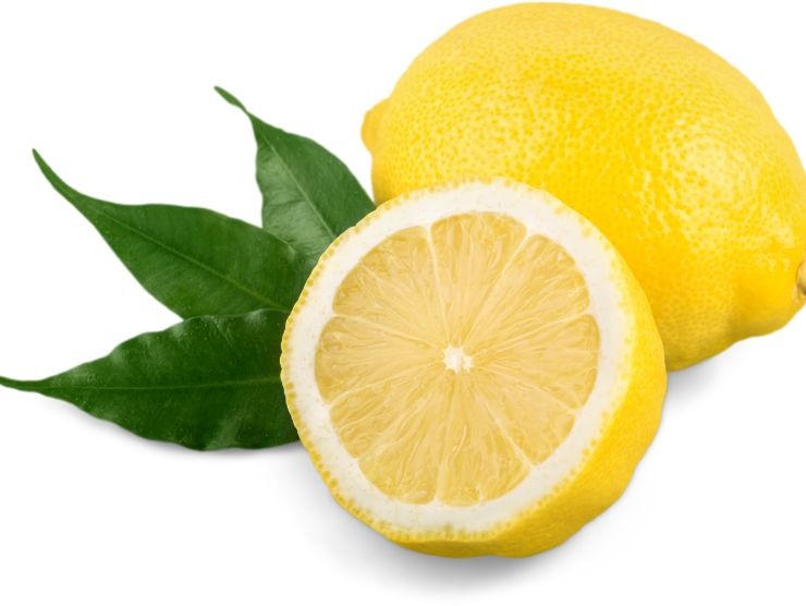 limone nel frigorifero
