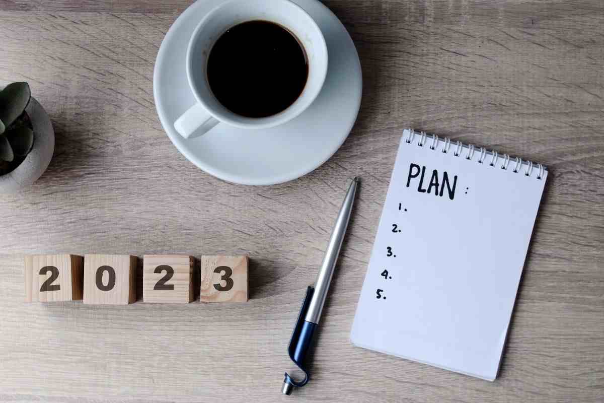 segno preoccupazione 2023
