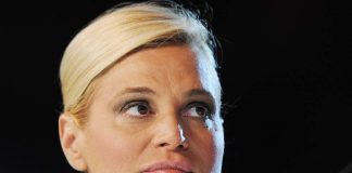 Simona Ventura si sfoga sui social