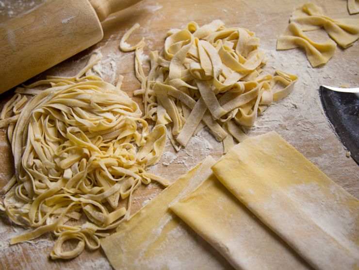 carbonara piatto tradizione