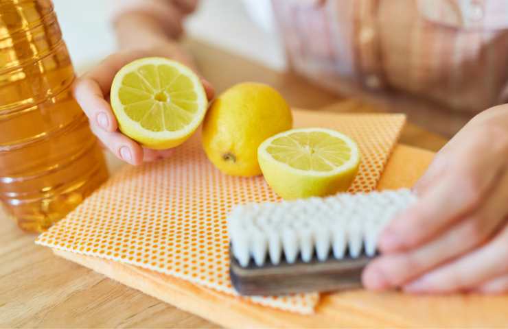 Come disinfettare casa senza usare prodotti nocivi