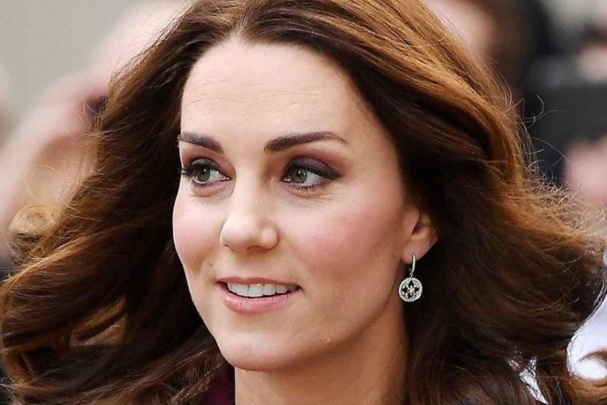 look casual Kate Middleton