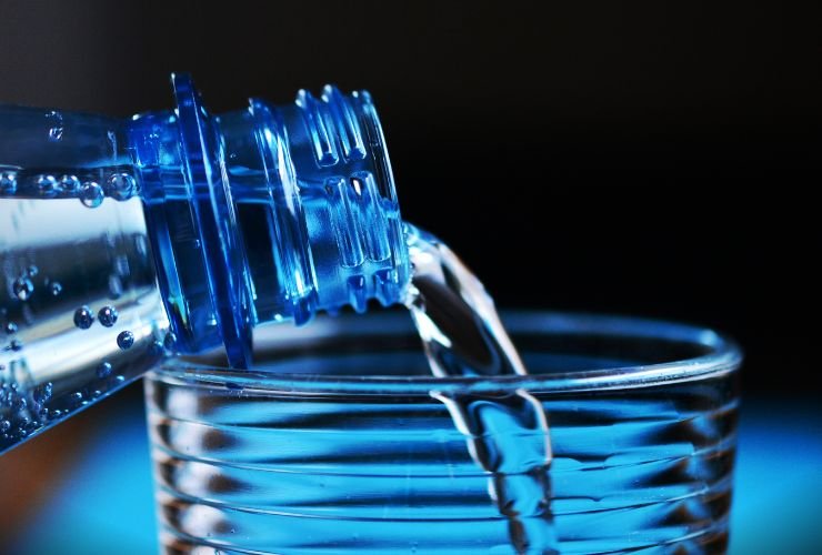 La classifica dell'acqua in bottiglia secondo Altroconsumo