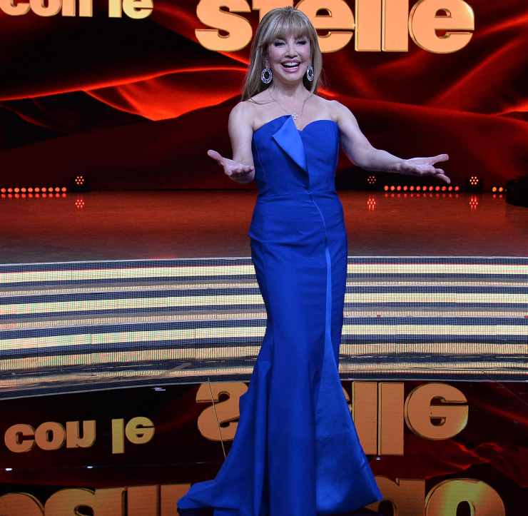 milly carlucci capelli finti